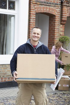 Moving van support for homes in Collierswood